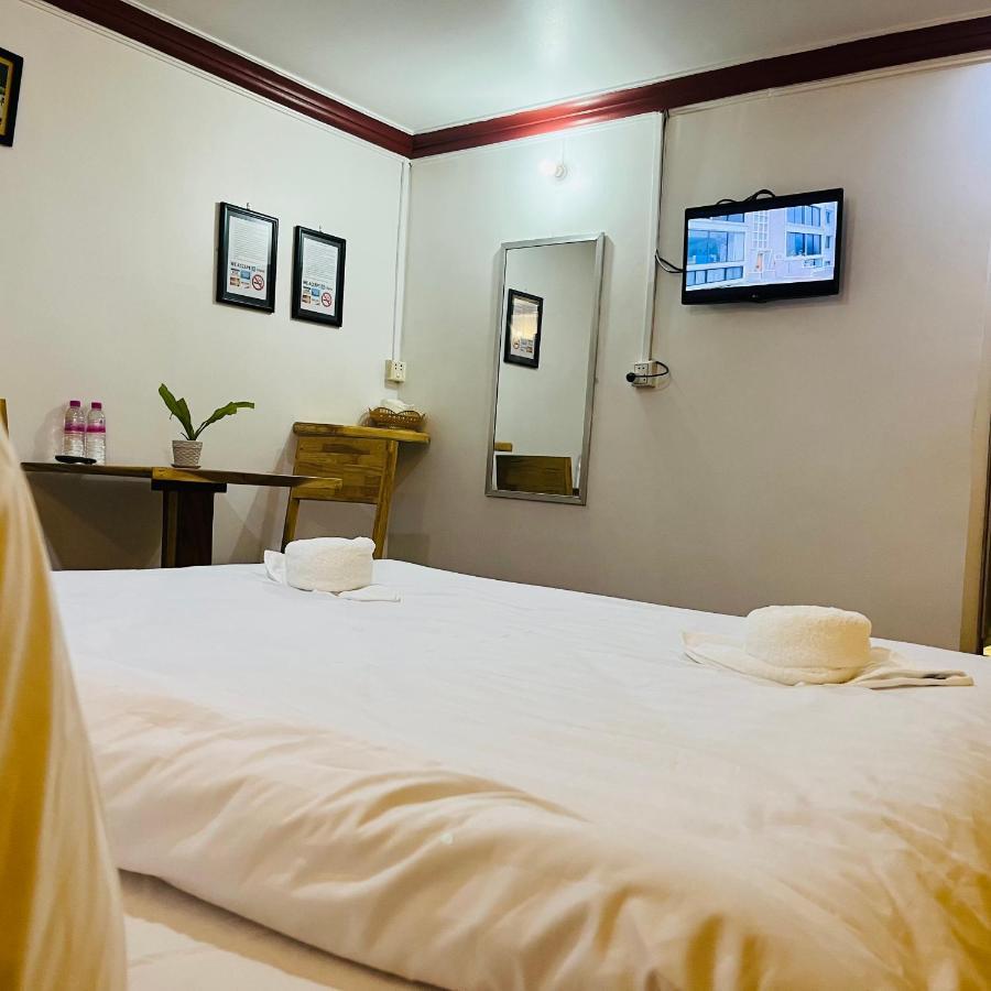 Por Chey Otel Battambang Dış mekan fotoğraf